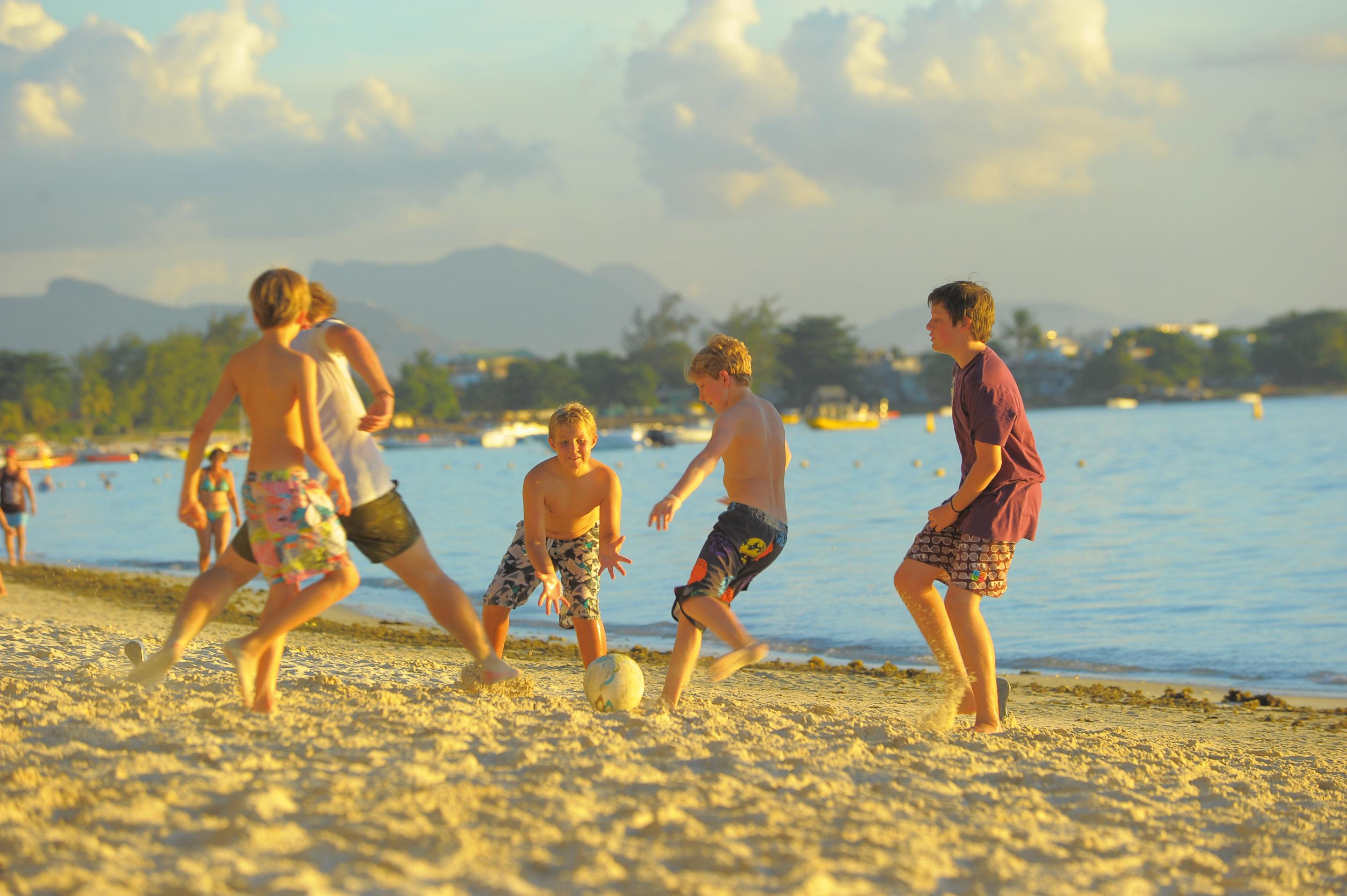 Trou Aux Biches Beachcomber Golf Resort & Spa Exterior photo Beach soccer in Saint-Martin